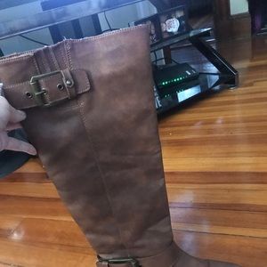 Riding boots